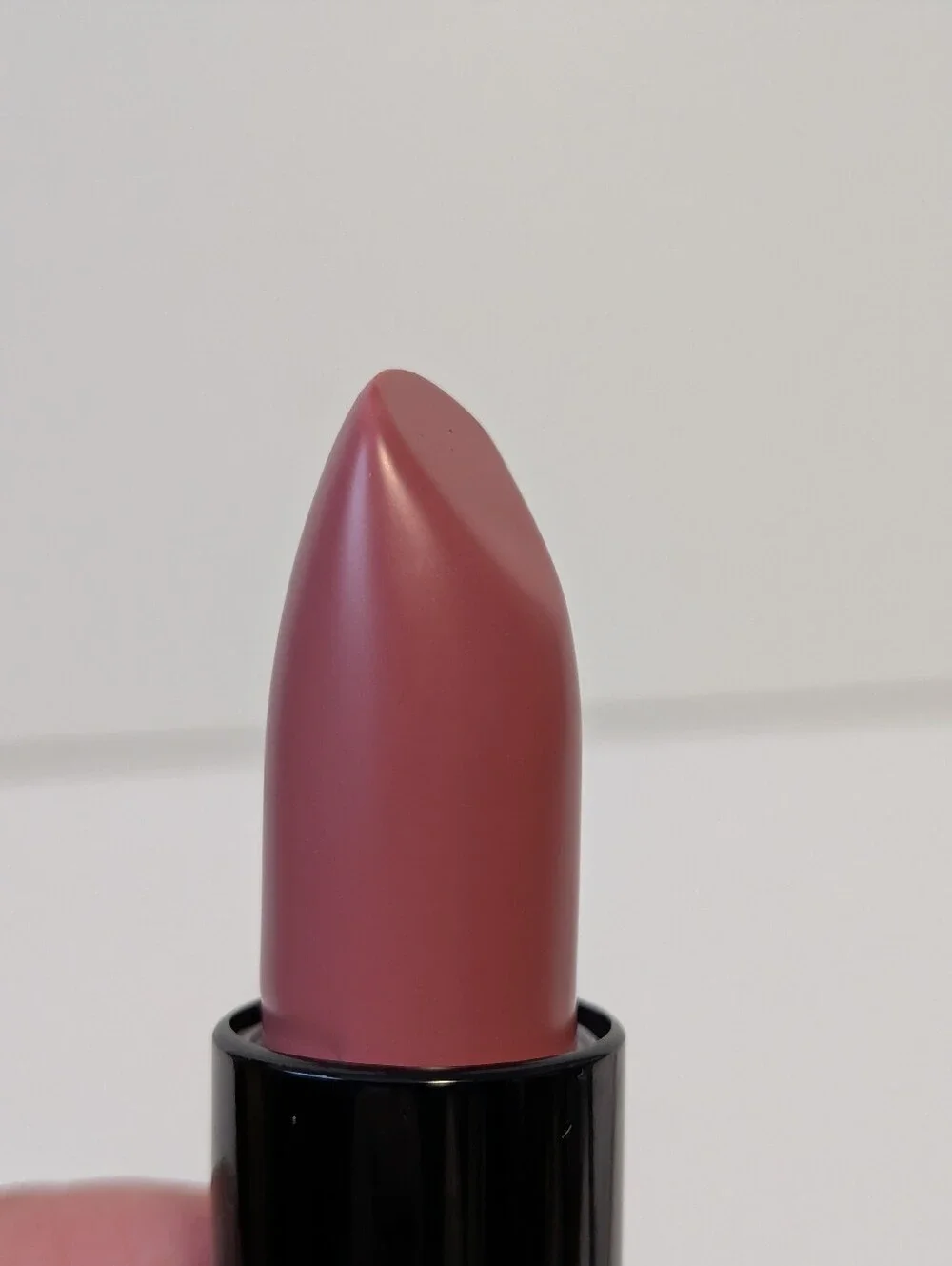 New'Lancome Lipstick Color Design Love it (Cream). It is a Standard Size